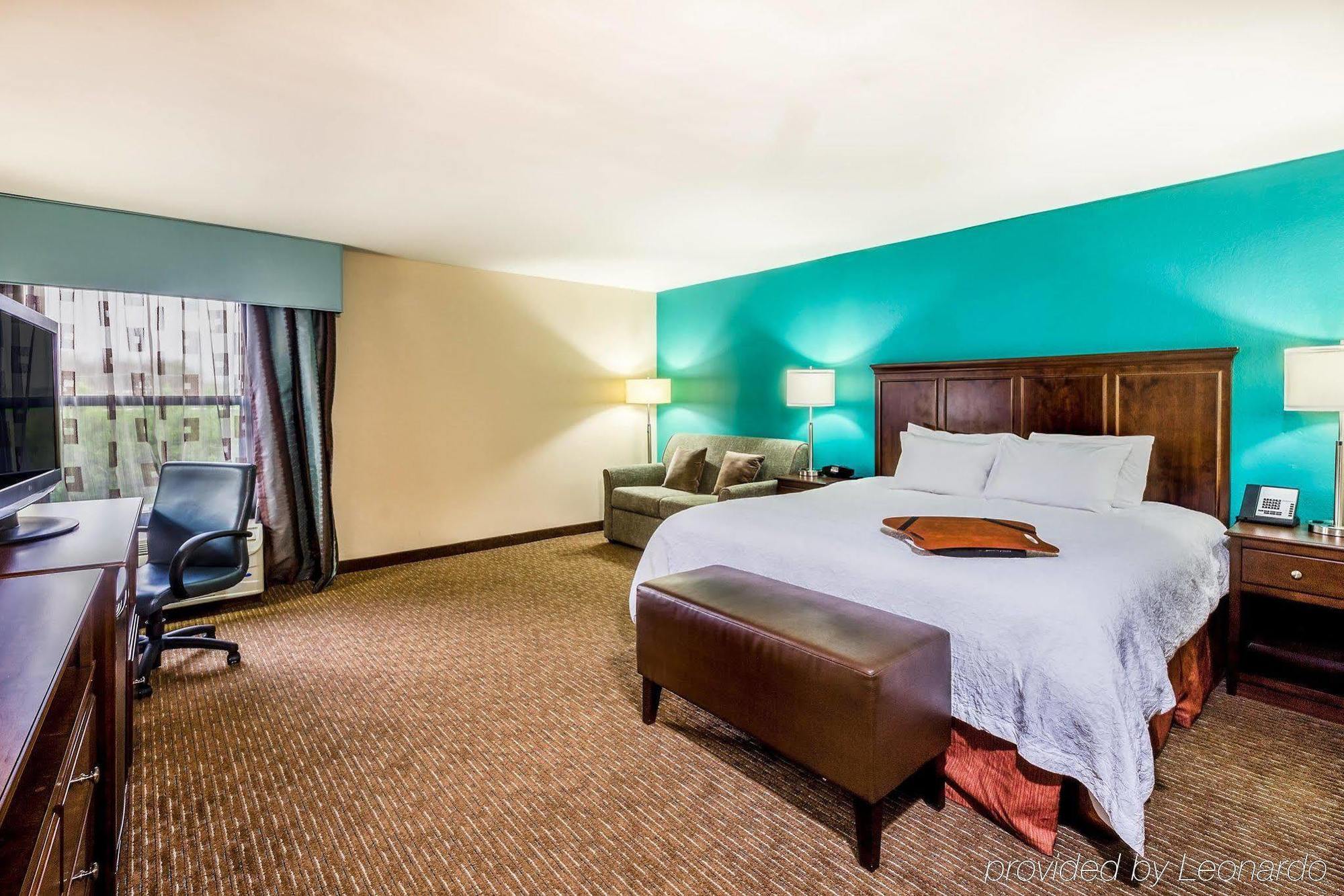 Hampton Inn Florence Midtown Near University Of North Alabama Экстерьер фото