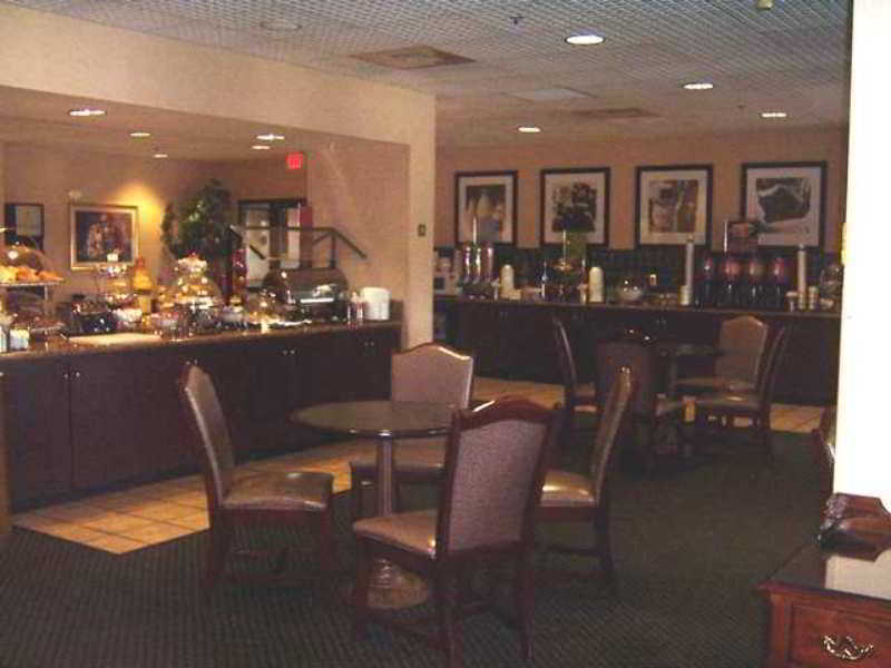 Hampton Inn Florence Midtown Near University Of North Alabama Ресторан фото